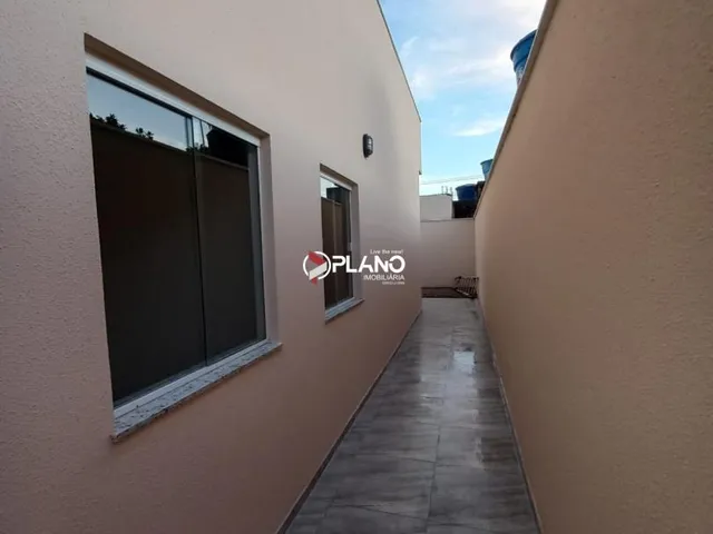 Imagem 16: VENDO CASA DE RUA PUBLICA BEM LOCALIZADA