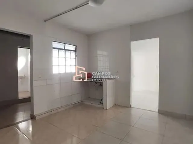 Imagem 4: Casa para Aluguel, 2 Quartos, Serrano - Belo Horizonte/Mg