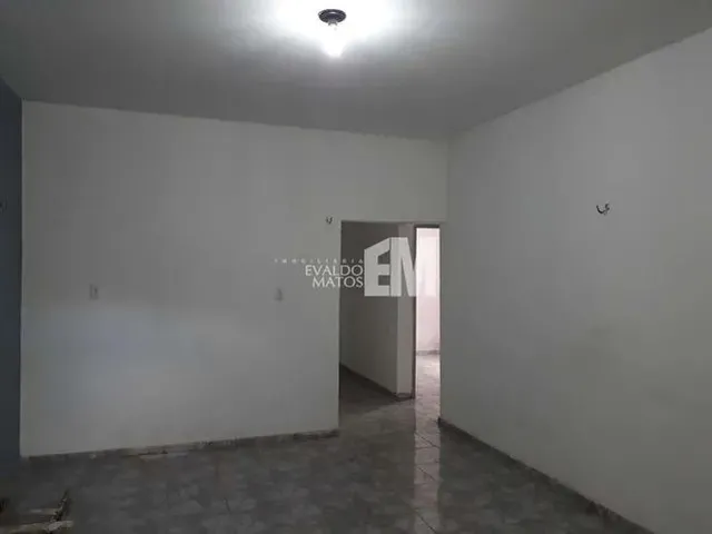 Imagem: Casa para Aluguel, 4 Quartos, 1 Suíte