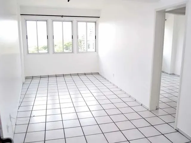 Imagem 10: Apartamento de 2 Quartos para Alugar no Bairro Centro
