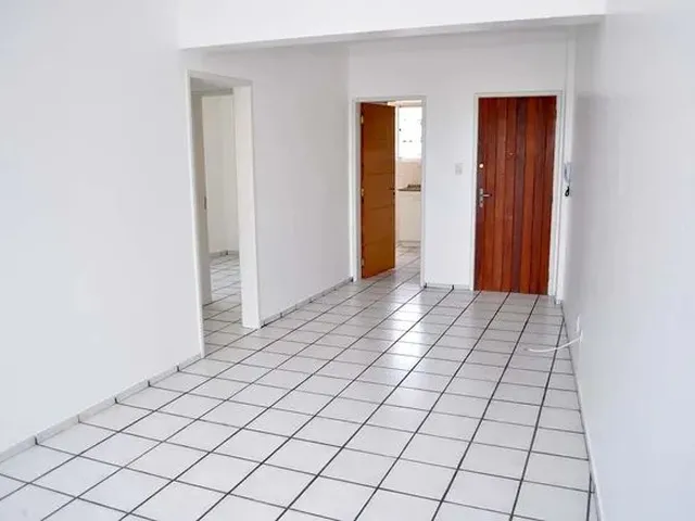 Imagem 9: Apartamento de 2 Quartos para Alugar no Bairro Centro