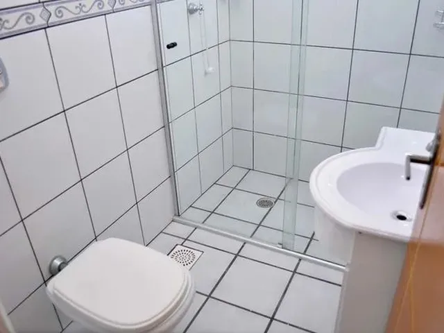 Imagem 8: Apartamento de 2 Quartos para Alugar no Bairro Centro