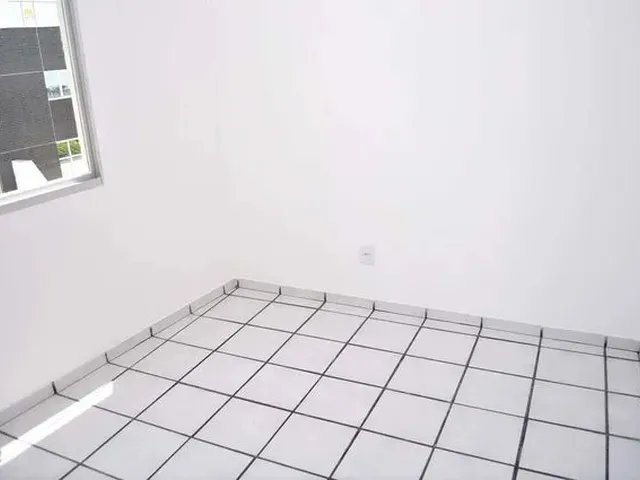 Imagem 2: Apartamento de 2 Quartos para Alugar no Bairro Centro
