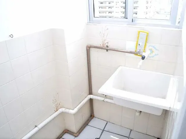 Imagem 14: Apartamento de 2 Quartos para Alugar no Bairro Centro