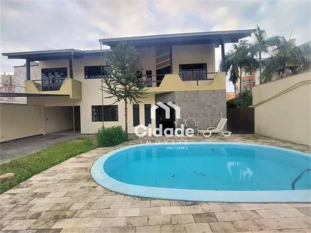 Imagem: Casa com 01 Suíte Master 2 Dormitórios