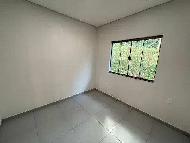 Imagem 15: Sítio com Casa de 03 Quartos, com Área de 600 M² em Itatiaiuçu Mg
