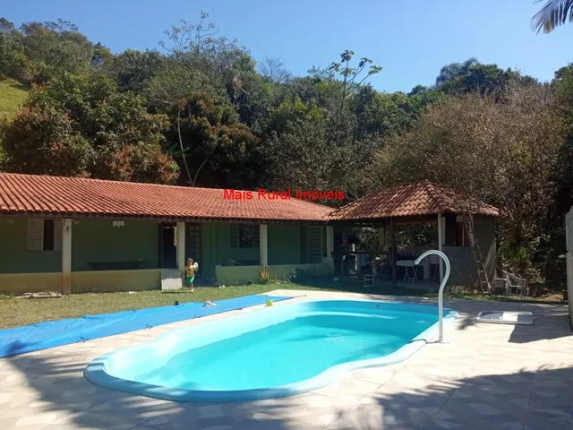 Imagem: Chacara com Piscina ( Aceita Permuta) em