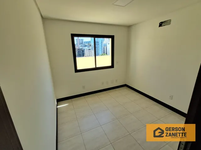 Imagem 7: Apartamento tríplex - Ed. Zulma Naspolini Manique