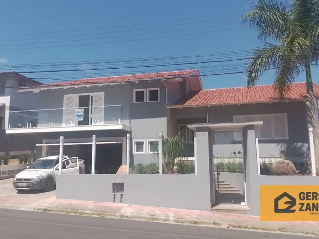 Imagem: Casa de Alvenaria/ B. Comerciário/ Criciúma/