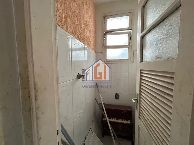 Imagem 8: Apartamento:(CENTRO)3 QUARTOS, SALA, COZINHA, BANHEIRO SOCIAL, ÁREA DE SERVIÇO