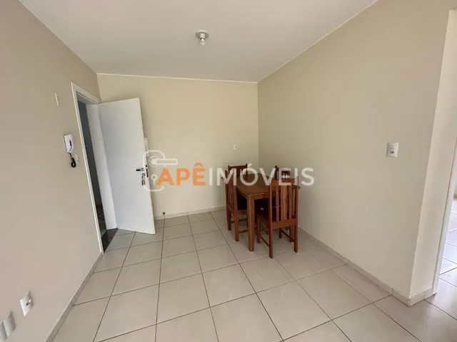 Imagem 2: APTO 2 DORM Apartamento com 2 dormitórios