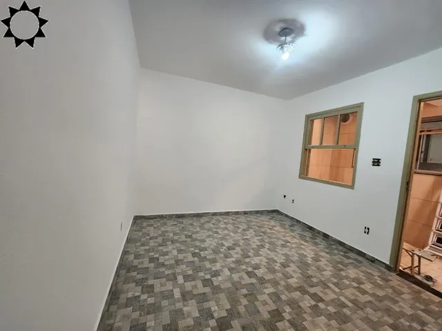 Imagem 8: CASA TÉRREA - CENTRO