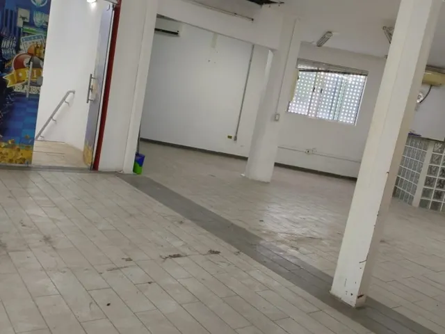 Imagem 12: Salão - Centro Loja com 3 banheiros