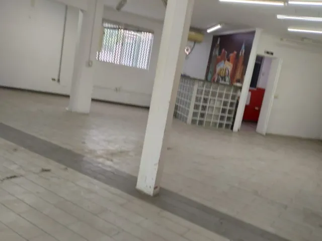 Imagem 3: Salão - Centro Loja com 3 banheiros
