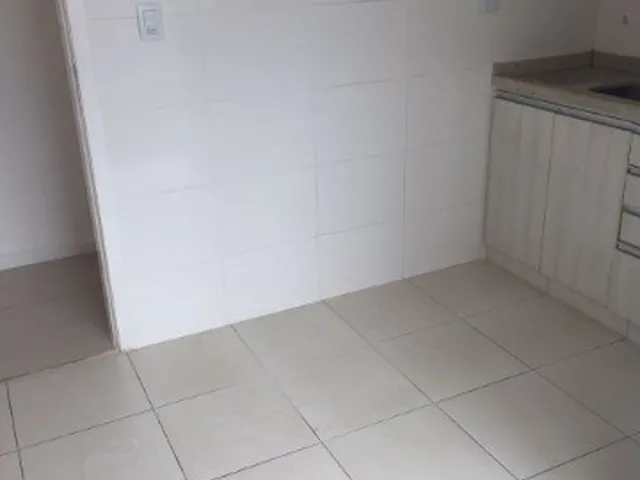 Imagem 6: APTO - KM 18 Apartamento com 2 dormitórios