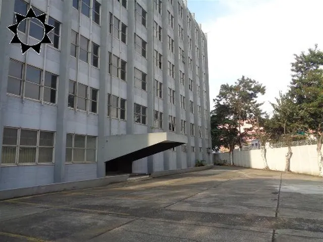 Imagem: A loja possui 1 Banheiro, 6.960m² de Área e está