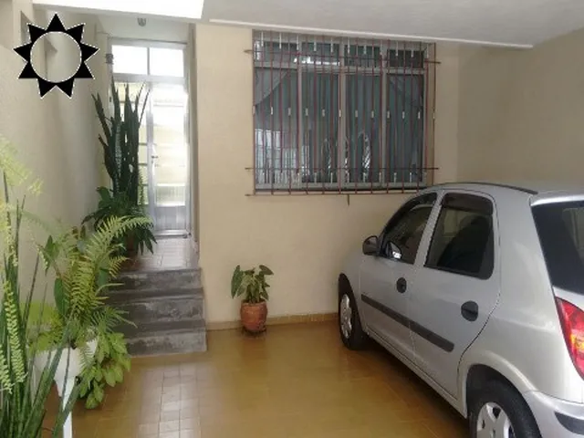 Imagem 2: CASA CENTRO Casa com 3 dormitórios