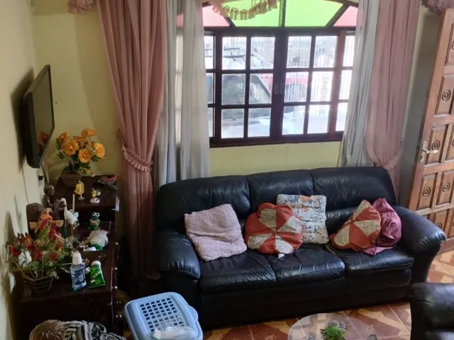 Imagem: Casa com 2 Dormitórios e 2 Vagas À Venda