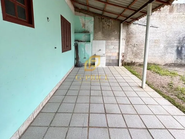 Imagem 7: Excelente Terreno com Duas Casas Apenas 300mts do Mar