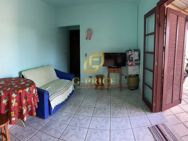 Imagem 11: Excelente Terreno com Duas Casas Apenas 300mts do Mar