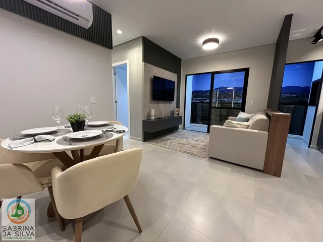 Imagem: O apartamento possui 3 Dormitórios, 1 Suíte, 1 Banheiro,