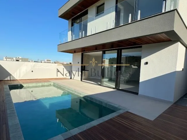 Imagem 2: CASA RESIDENCIAL em PALHOÇA - SC, PEDRA BRANCA