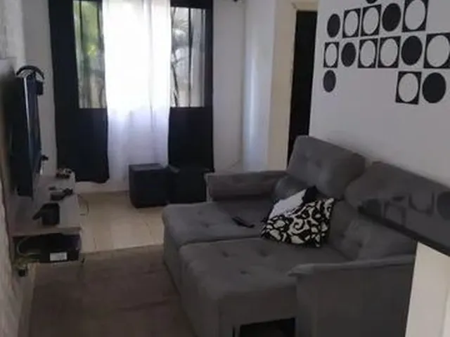 Imagem: O apartamento possui 2 Dormitórios, 1 Banheiro, 1 Vaga na