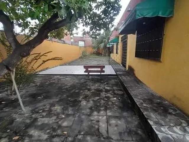 Imagem 7: Casa para Venda com 5 Quartos em Parquelandia - Fortaleza - Ceará