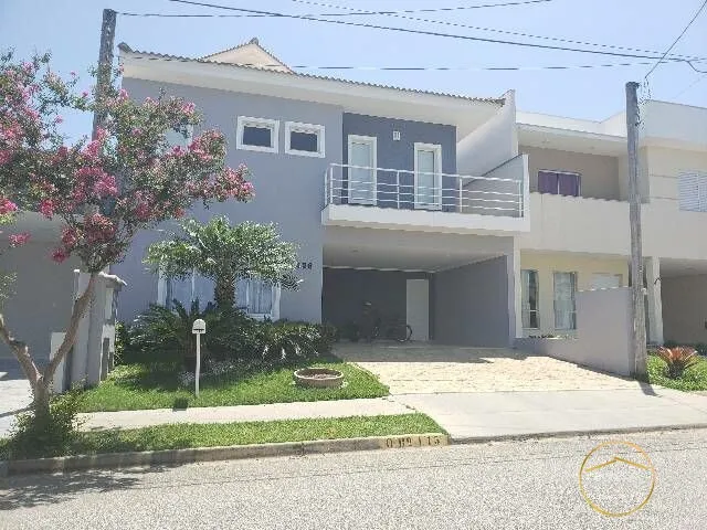 Imagem: A casa em condomínio possui 3 Dormitórios, 1 Suíte, 4