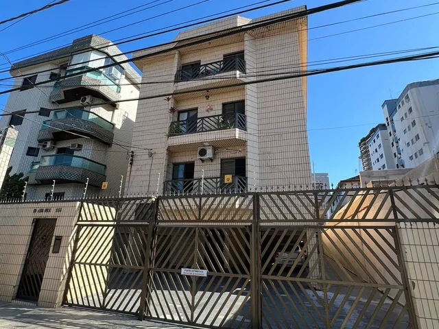 Imagem: O apartamento possui 2 Dormitórios, 1 Banheiro, 1 Vaga na