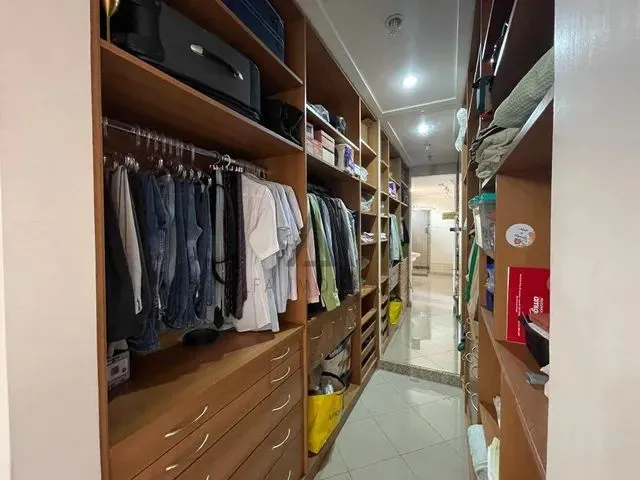Imagem 7: Ed- Casa 4 Quartos com 3 Suíte Sendo Uma com Closet e Hidromassagem em Laranjeiras