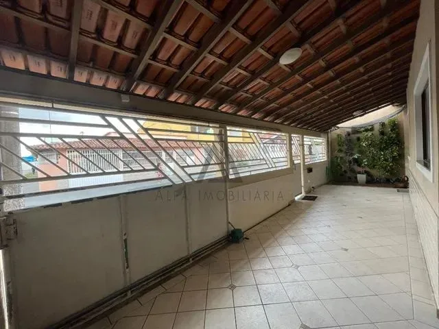 Imagem 11: Ed- Casa 4 Quartos com 3 Suíte Sendo Uma com Closet e Hidromassagem em Laranjeiras