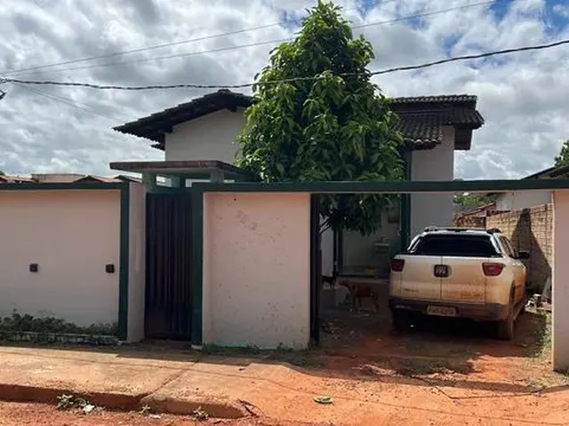 Imagem: Vendo Uma Casa no Murilo Teixeira