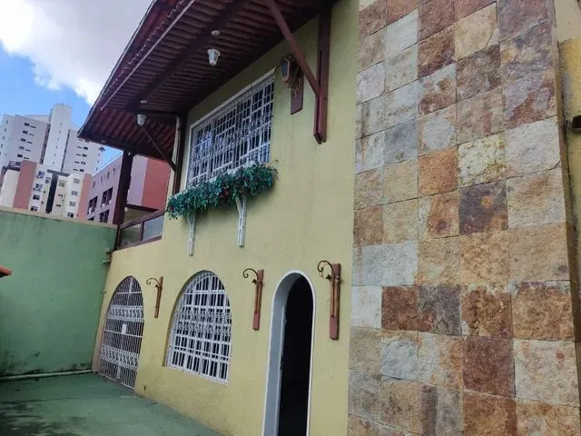 Imagem: Casa para Venda Possui 400 Metros Quadrados