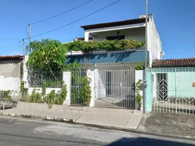 Imagem: Casa a Venda em Morada de Laranjeiras