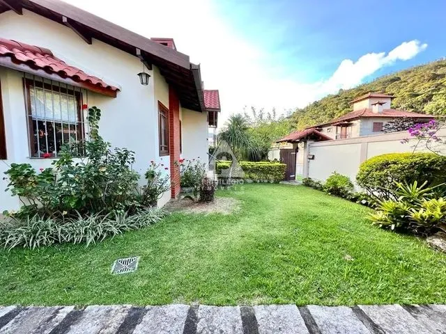 Imagem: Casa em Condomínio À Venda, 3 Quartos