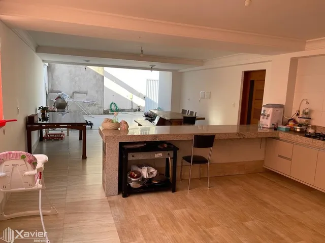 Imagem 9: Casa Duplex À Venda com 5 Quartos no Bairro Muquiçaba - Guarapari-Es