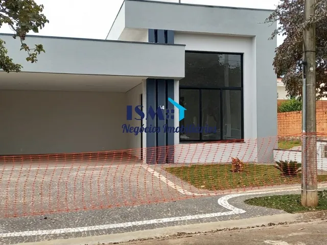 Imagem: Casa Térrea com 3 Suítes À Venda no Condomínio