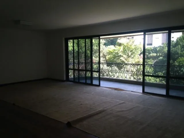 Imagem: Apartamento com 4 Dormitórios para Alugar