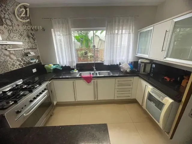 Imagem 13: Locação Casa com 4 dormitórios