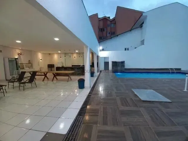 Imagem: Casa (Mansão) com 8 Quartos 7 Wc, Piscina