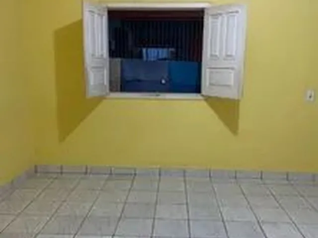 Imagem: A kitnet possui 1 Dormitório e está localizado em Rio