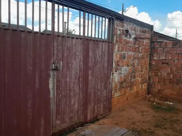 Imagem 1: Casa 2 Quartos 1 Banheiro Social
