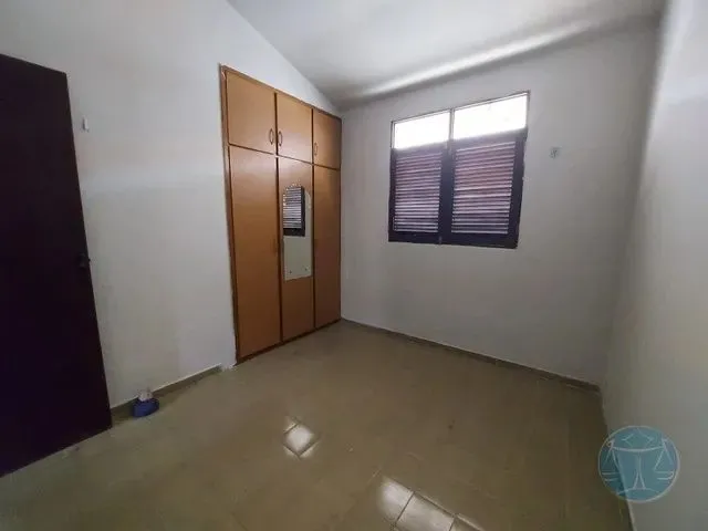 Imagem 3: Casa com 3 Quartos em Lagoa Nova