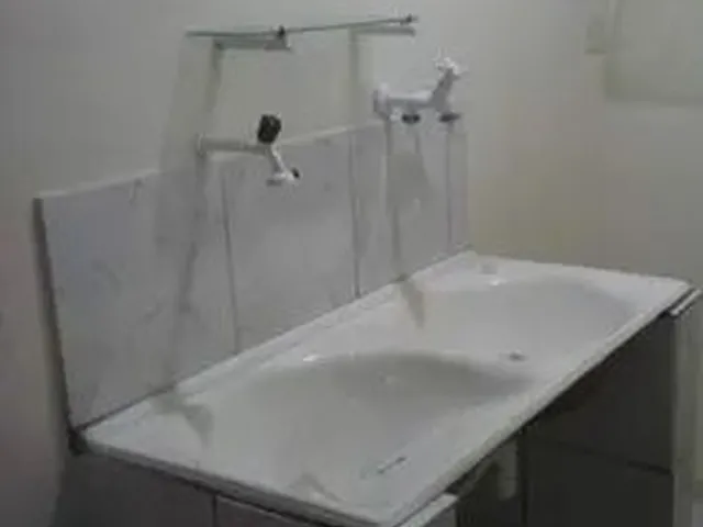 Imagem 4: Alugo Um Quarto com Água Inclusa $ 380