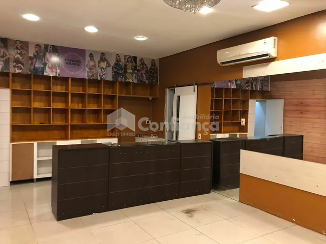 Imagem: Prédio Comercial e Residencial à Venda