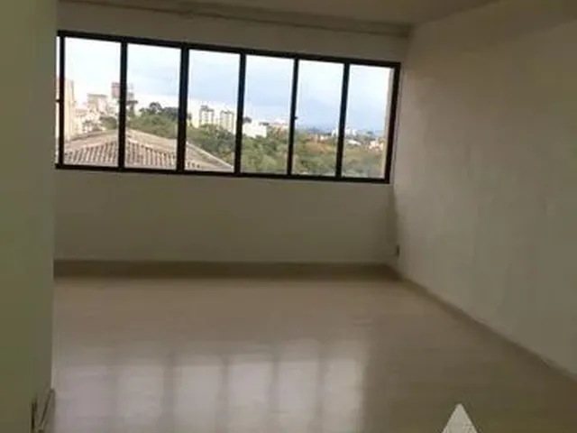 Imagem 5: Apartamento com 3 Quartos no Edifício Lyon - Bairro Centro em Ponta Grossa