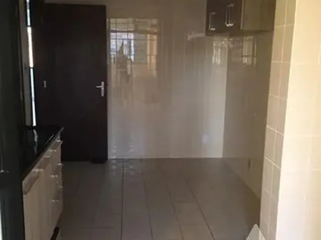 Imagem 16: Apartamento com 3 Quartos no Edifício Lyon - Bairro Centro em Ponta Grossa
