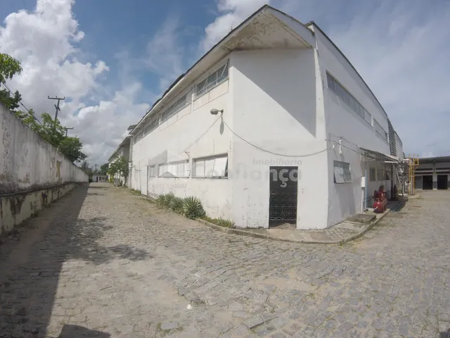 Imagem 2: Prédio e Galpão Industrial à Venda na Barra do Ceará em Fortaleza/CE
