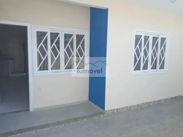Imagem: A casa possui 2 Dormitórios, 1 Banheiro, 70m² de Área e